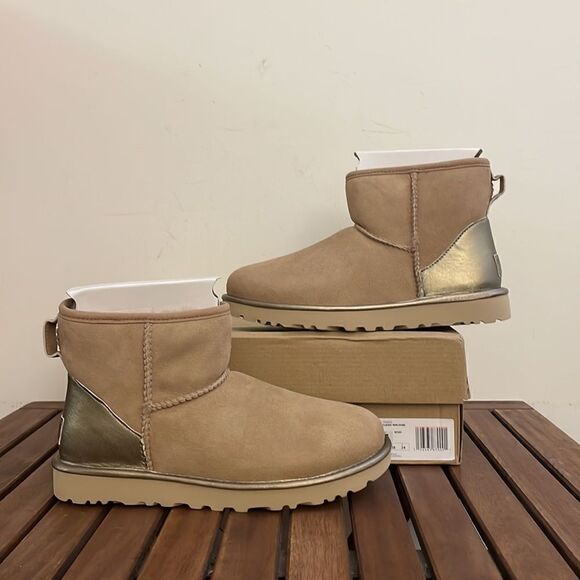 UGG Classic Mini Shine Boots Brown/Metallic USA Women Size 7/UK 5/EU 38 - Picture 4 of 15